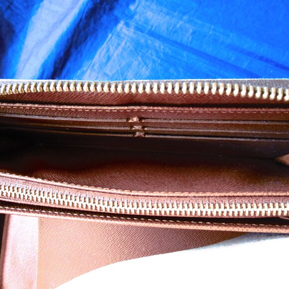 LOUIS VUITTON M42616 Monogram Canvas Zippy Wallet - Brown--GOOD CONDITION - Picture 9 of 10